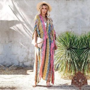 vêtement kimono fleuri jaune