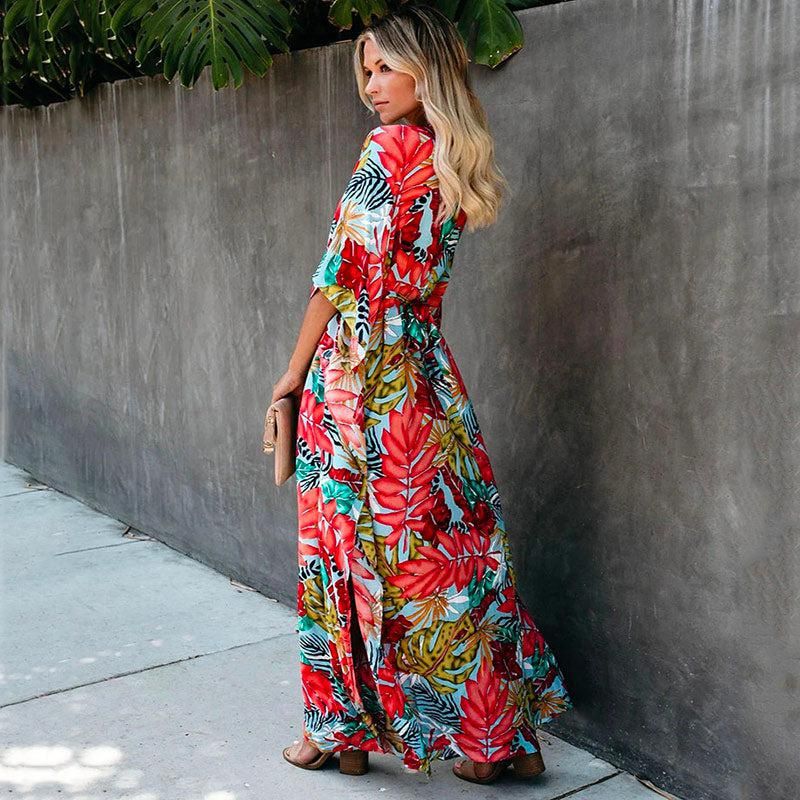kimono long aux motifs floraux