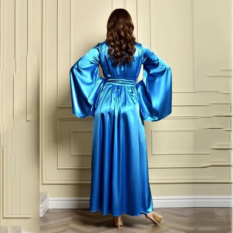 kimono bleu en satin