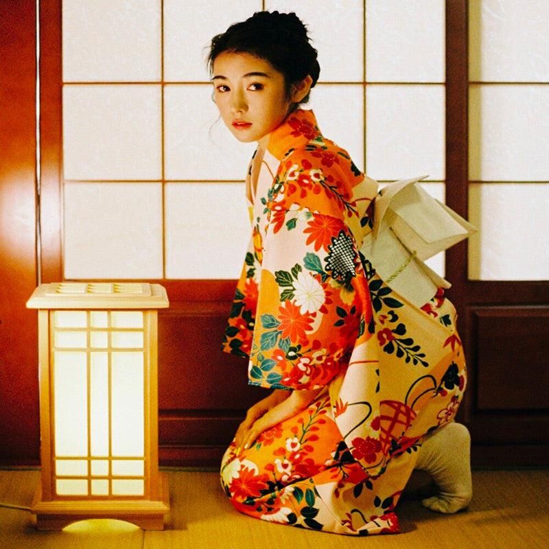 geisha kimono japonais femme