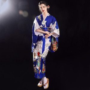 kimono japonais élégant bleu