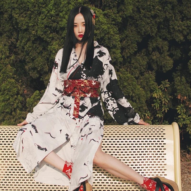vêtement traditionnel japonais femme