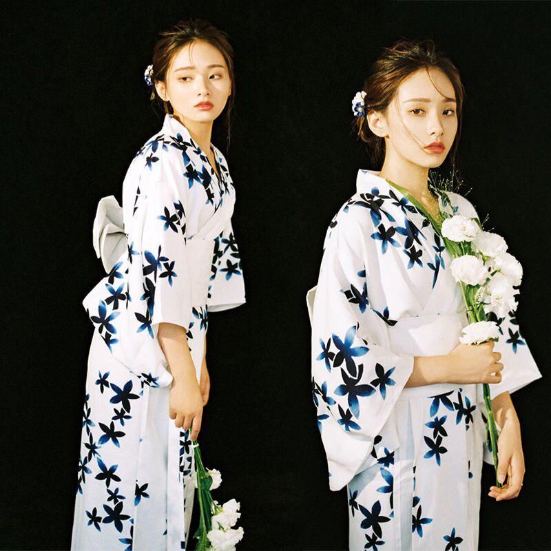 kimono pour femme motifs japonais