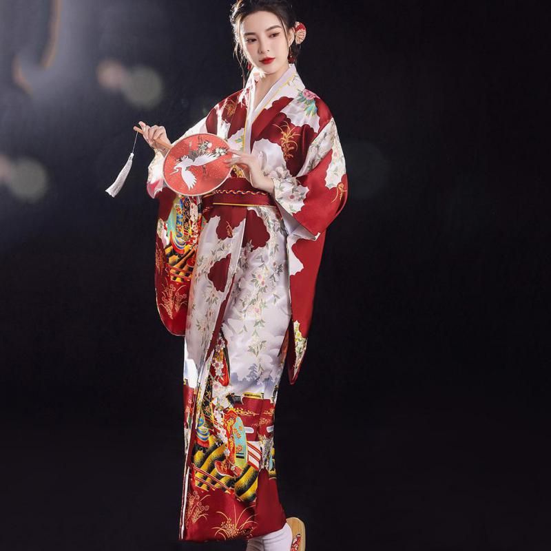 kimono japonais rouge