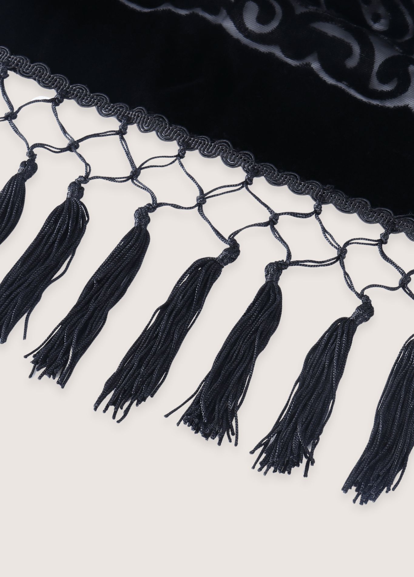 kimono noir élégant