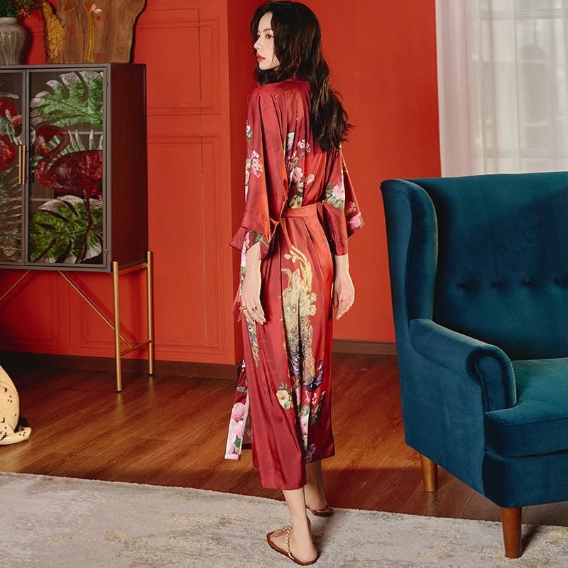 kimono rouge à fleurs