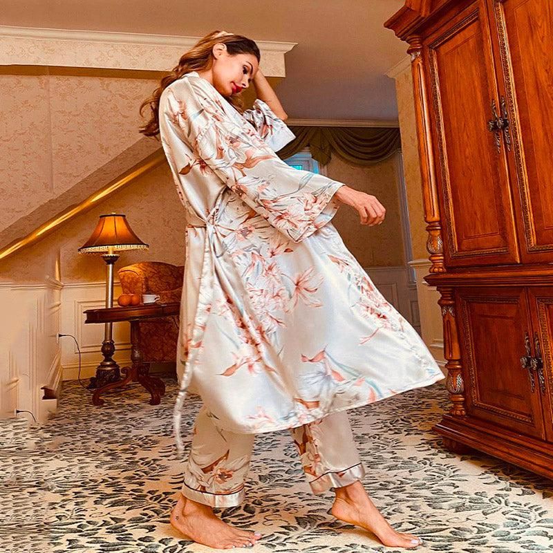 kimono satin imprimé fleuri