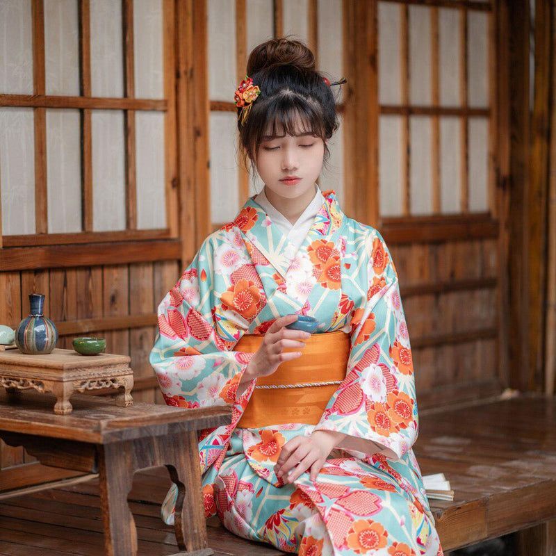 kimono traditionnel japonais femme
