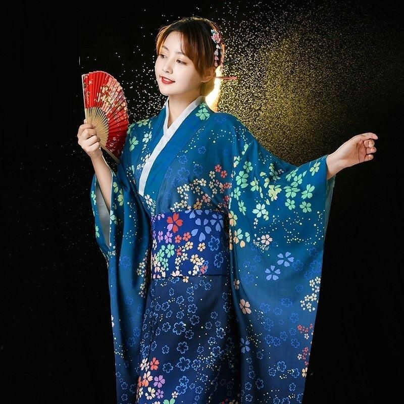 mode japonaise kimono moderne