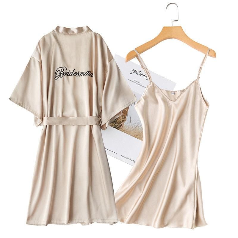 nuisette beige avec kimono assorti