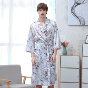 peignoir kimono blanc fleuri