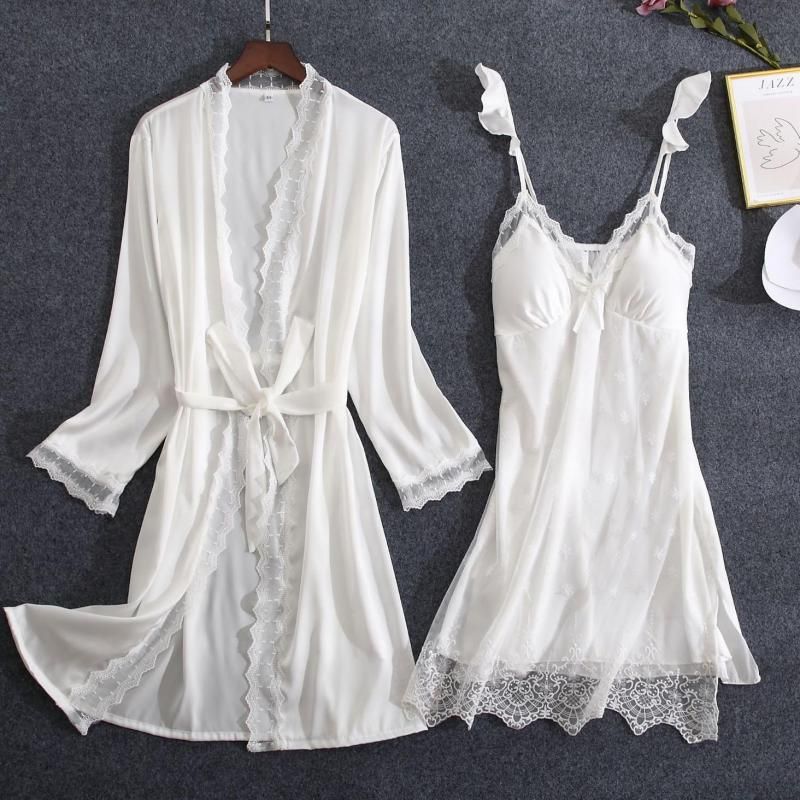 ensemble robe kimono blanc dentelle