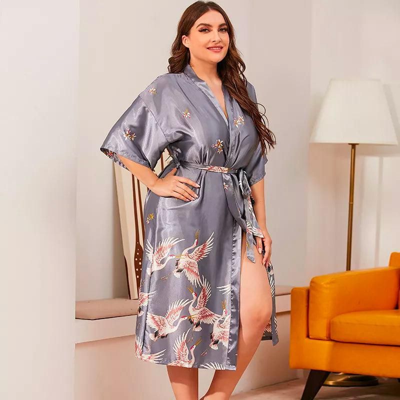 robe kimono élégante en satin