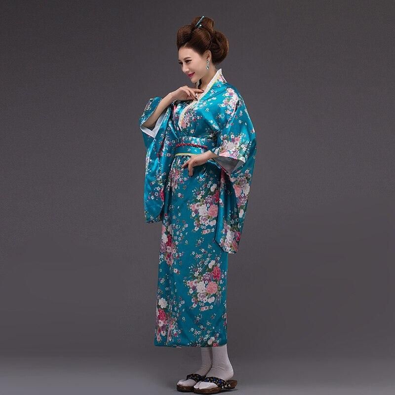 tenue japonaise traditionnelle pour femme