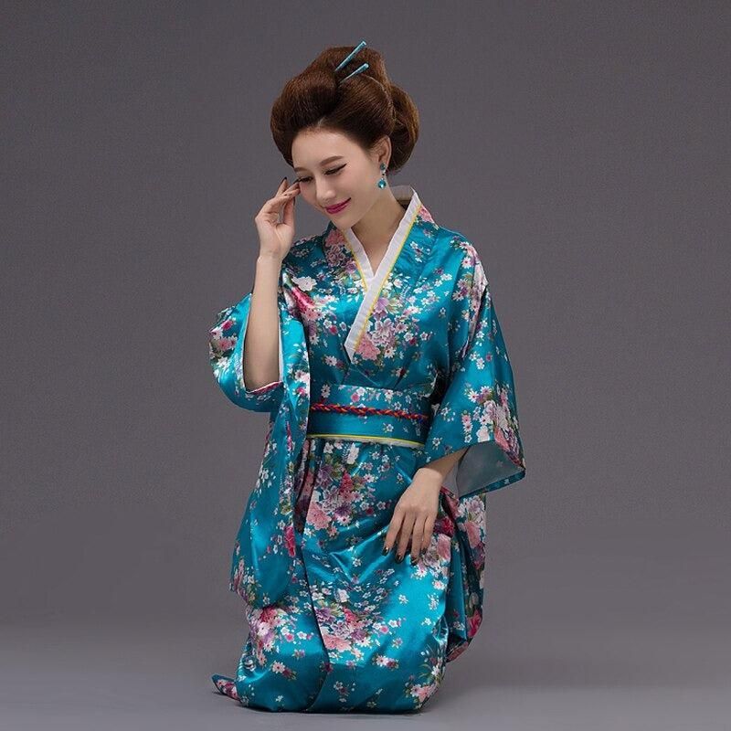 kimono pour femme en motifs japonais