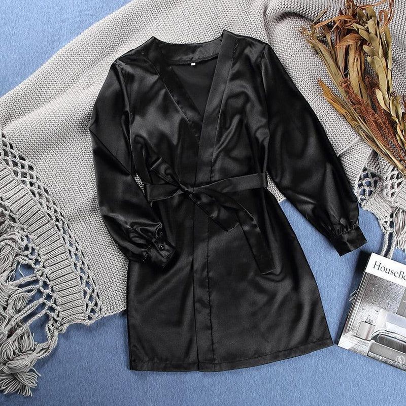 vêtement de nuit kimono noir