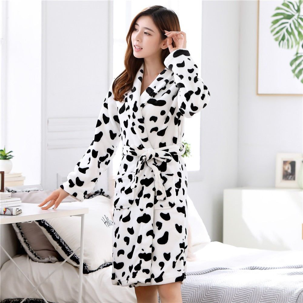 kimono élégant noir et blanc pour femme
