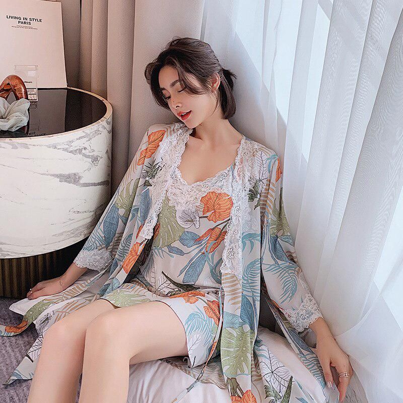 kimono femme style japonais avec fleurs